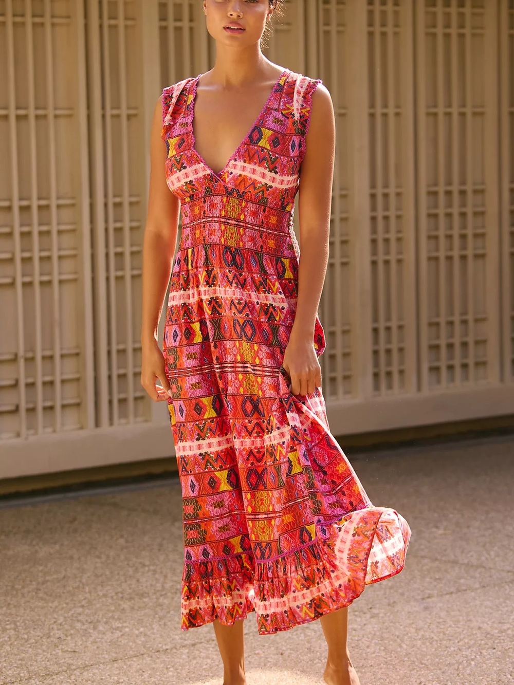 Ro’s Garden Hilda Sleeveless V-Neck Geo Print Pink Maxi Dress